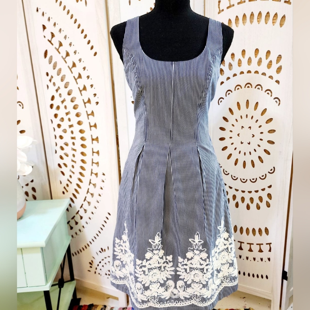 Barely Worn Nine West Navy Striped Fit and Flare Dress with Embroidery Sz 12